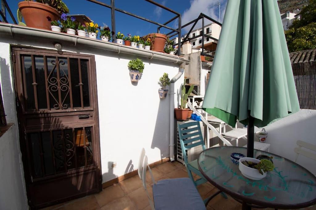 グラナダMirador Alhambra - 2 Private Terraces - Wifi -アパートメント エクステリア 写真